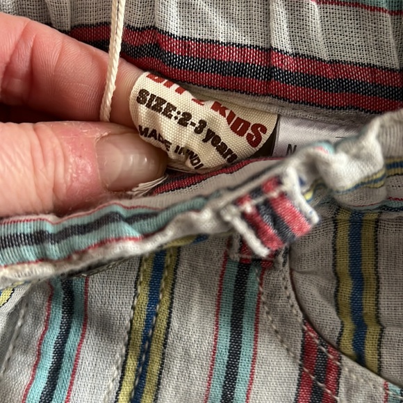 Linen Board Shorts - Picture 4 of 5